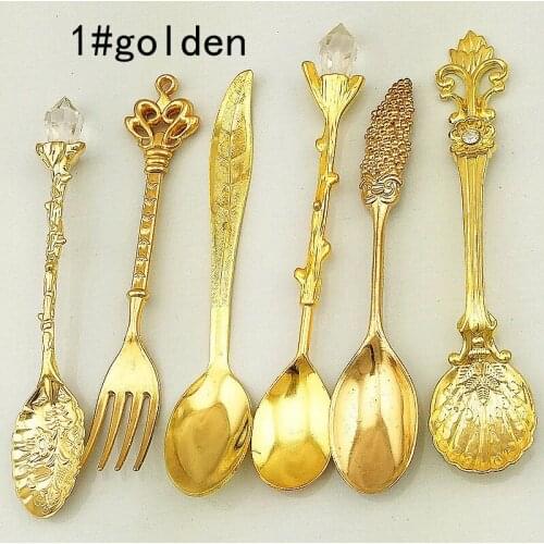 6pcs/lot vintage carved coffee tea ice cream measuring Dinnerware Sets fork for wedding birthday tea party favor decoration Wh