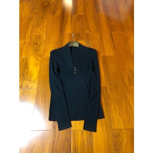 Ladies 2021 fashion new long-sleeved sexy casual solid color gold button pit pattern bottoming shirt 0929