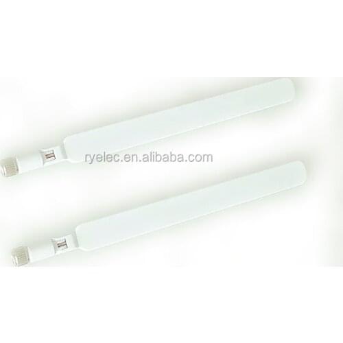 4G router flat patch folded terminal antenna