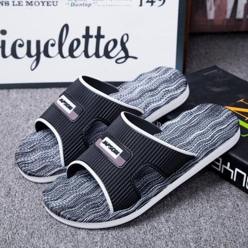 New Arrival Hollow Flip Flops Mens Clogs Summer Shoes Breathable Slippers Non-slip Mules Male Garden Shoes Casual Beach Sandals