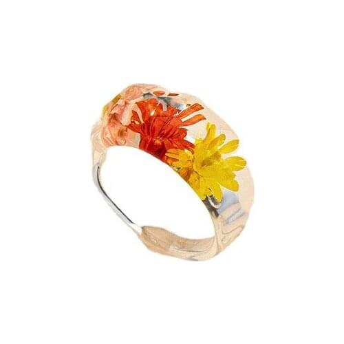 Ins Transparent Acrylic Resin Acetic Acid Red Charming Dry Flower Knuckle Finger Piercing Rings Trendy Korean Fashion Jewelry