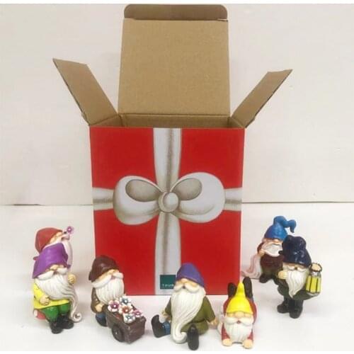 F2TE 7 Pcs Christmas Dwarf Gnome Garden Statue Ornament Cute Courtyard Sculpture Decoration Gardening Outdoor Decor Ornaments