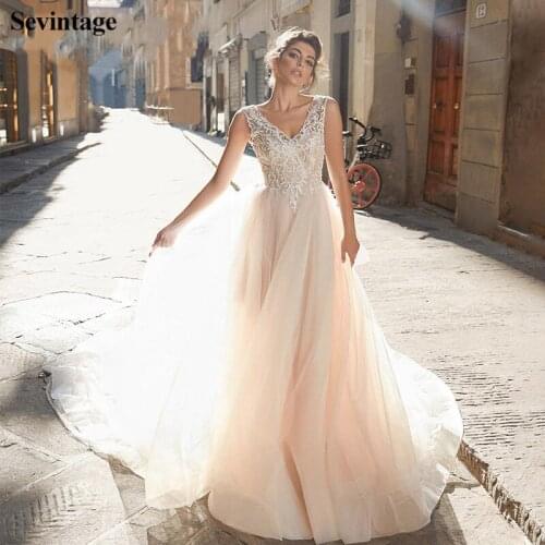 Sevintage V-Neck Appliques Lace Wedding Dress Boho Princess Sleeveless Backless Tulle Wedding Party Dress Court Train Bride Gown