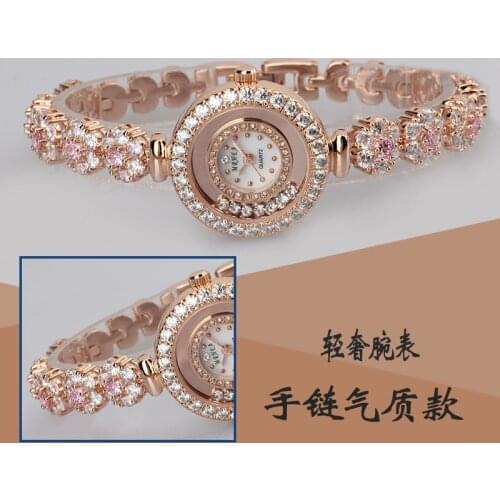 2018 new fashion trend waterproof female watch has come to run watch female small dial rose gold rhinestone bracelet watch