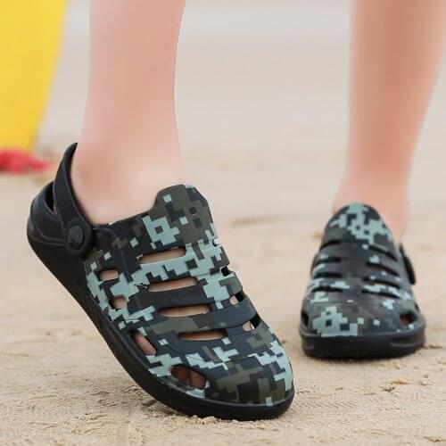 High Quality Camouflage Couples Beach Sandals Outdoor Men Summer Sea Aqua Shoes Wading Sneakers Gardon Hollow Clogs Slippers