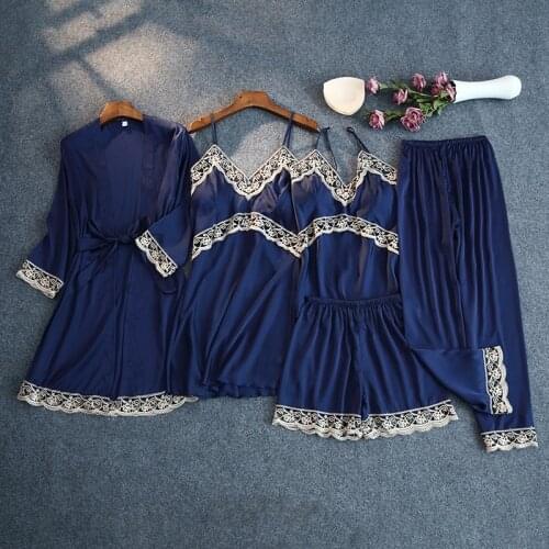 Coral Fleece Flanne Women Nightwear Autumn Winter Dress Robe Sleepwear Warm Thick Home Clothing Soft Pocket Bathrobe Gown