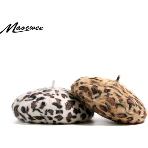 Ladies autumn and winter beret thick section warm leopard print hat fashion retro artist rabbit fur beret