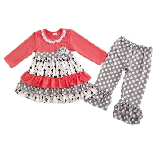 Best selling children pink top with flowers and ruffle pants girls long sleeve outfit with lace