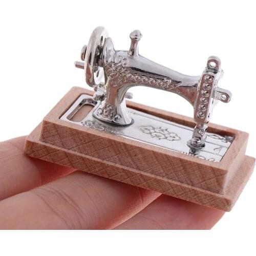 1:12 Dollhouse Miniature Furniture Sewing Machine Tailor Toy Doll House Decor
