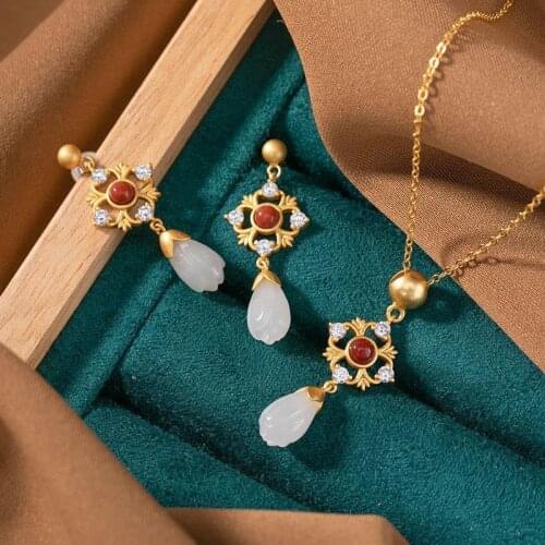 Natural Hetian Jade South Red S925 Sterling Silver Magnolia Personality Simple and Popular Fashion Temperament Lady Ear Stud Nec