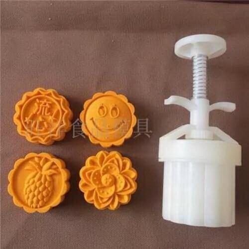 50g Round Chinese pineapple smile design Mooncake mung bean cake Molds mould with 4 Stamps plastic hand pressure , 50sets/lot