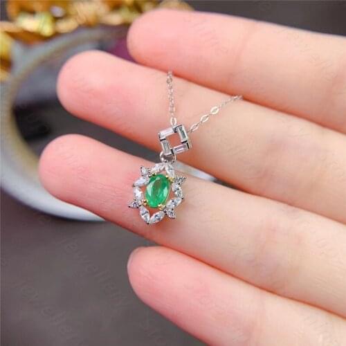 Natural emerald pendant 925 silver womens pendant necklace square cut luxury atmosphere fashion all-match