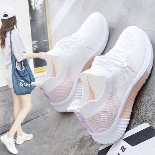 Flying Woven Breathable White Shoes Women Fashion Casual Shoes Women Light Running Sneakers Net Shoes Spring And Summer