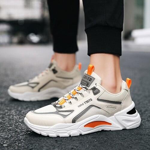 New Mens Trendy Snakers Breeathable Mesh Running Shoes for Men Ultra Sports Shoes Walking Athletic Trainers White Casual Shoes