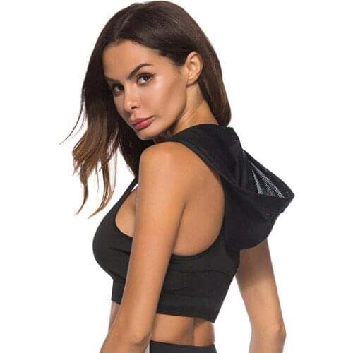 2021 Simple New Fashion Women Quick Dry High Elastic Breathable Racerback Fitness Yoga Sports Bra Hooded Sports Vest Crop Top