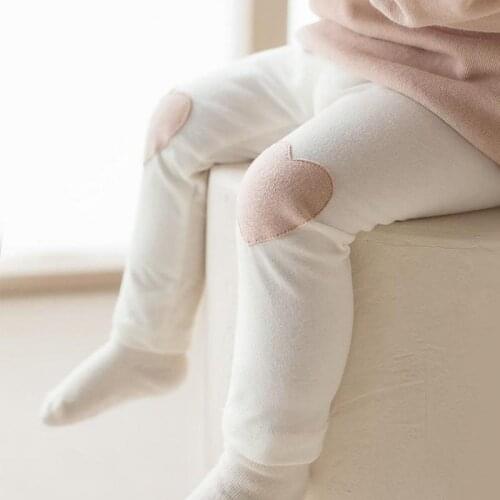 2021 Korean Girls Leggings Spring And Autumn Baby Clothes Pants With Love Pattern Cotton Newborn Trousers 0-24m Ins Boys Infants