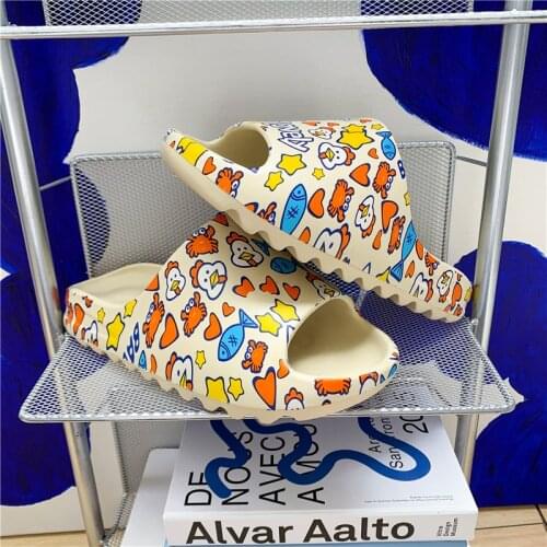 Mens Summer Slides Breathable Women New Beach Slippers Fish Mouth Flip Flops Men Sandals Lightweight Bone White Plus Size 35-46