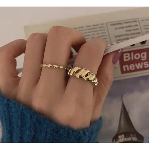 2PCS/Lot Retro Metal Gold Color Twisted Rings Geometric Circle Finger Open Ring for Women Girls Chic Adjustable 2021 Hot Jewelry