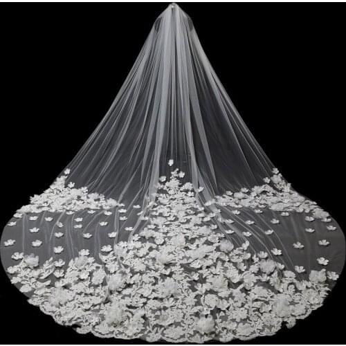 New Arrival Ivory Cathedral Wedding Veils Lace Appliques 3D Flower Sexy Bridal Veil with Comb Bride Wedding accessories