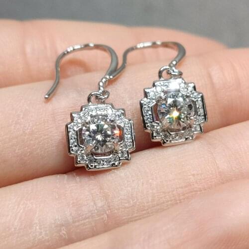 2020 Diamond Test Past Brilliant Cut 0.5 Carat D Color Moissanite Earrings Silver 925 Original Gemstone Earrings Women Jewelry