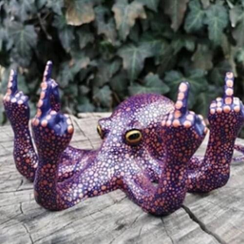 Gesture octopus Statue Fluorescence Resin Ornaments Simulation Octopus Table Crafts Home Office Decoration UD88