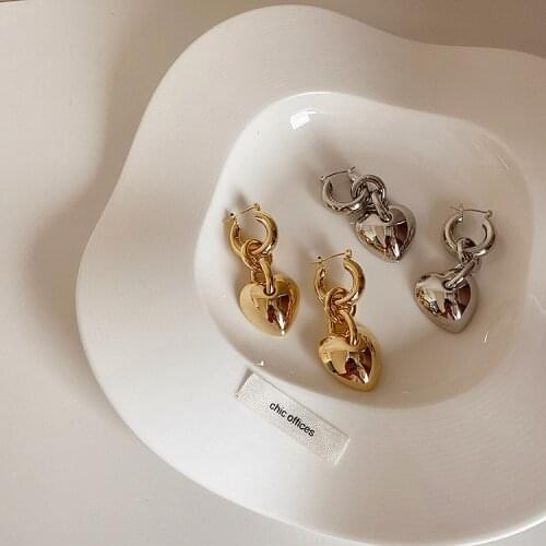 Retro Exaggerated Metal Love Pendant Earrings Female Korean Simple Wild Niche Temperament Fashion Earrings Female Trend