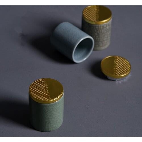 Simple 4.7*5.8cm Tea Storage Box Seasoning Jars Kitchen Mini Candy Jars Storage Container Mini Ceramic Spices Storage Box 1pcs
