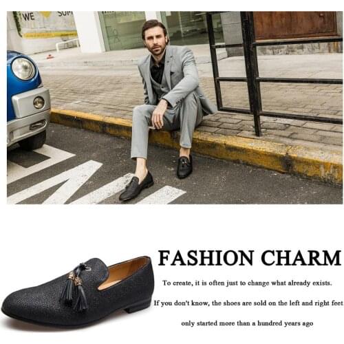 MEIJIANA Handmade Metal Fashion Tassel of Loafers Red Bottom Loafers Gentleman Luxury Fashion Stress Shoes Men Brand Men Shoes