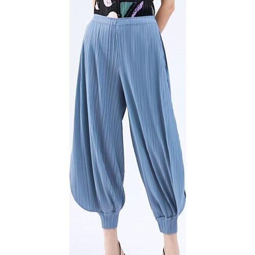 LiaoShiKeerQiaoWa Women's Wide Trousers