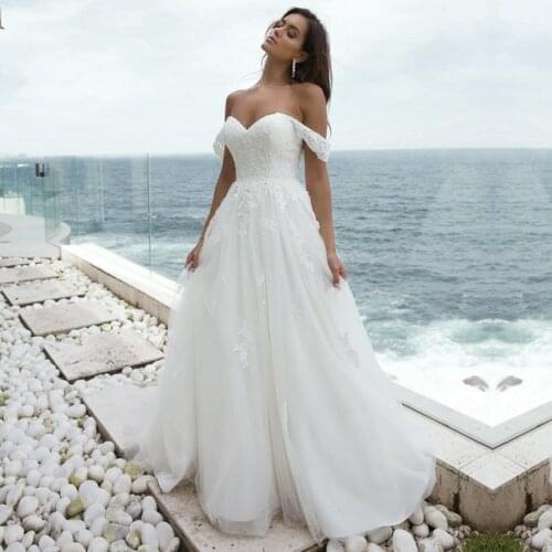 Boho Chic Wedding Dress with Detachable Straps A-Line Off the Shoulder Sweetheart A-Line Beach Wedding Gowns 2020 Bride Dress