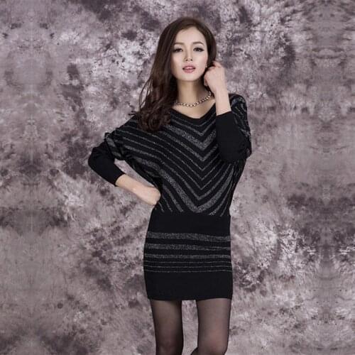 Longqibao Women's V-Neck Pullovers