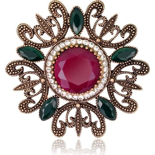 Earofcorn Retro Brooches Fashion Luxury Womens Hollow Metal Rhinestone Brooches Jewelry