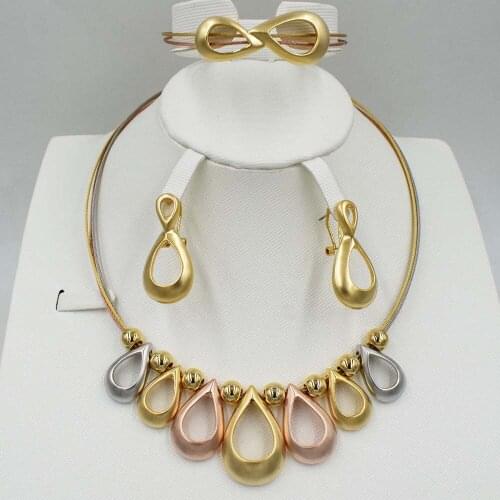 2018 necklace earring set African Beads Jewelry Set Exquisite Flash Dubai Jewelry Set Nigerian Wedding Bridal Bijoux