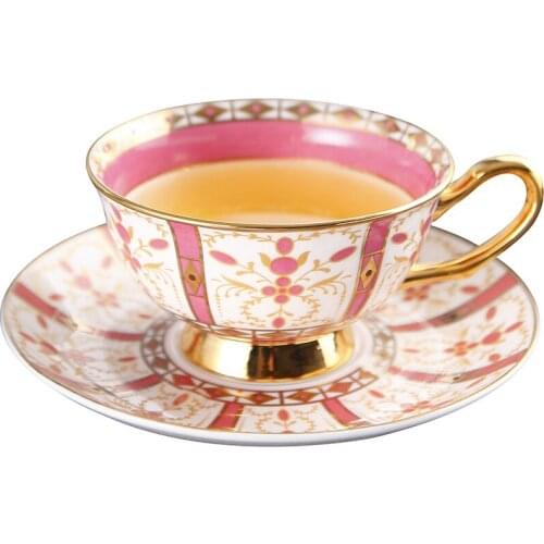 Coffee Set Cup & Saucers With Handle Water Milk Tea Mugs Drinking Utensils Bone China Luxury Wedding Gift Present Box Packaging