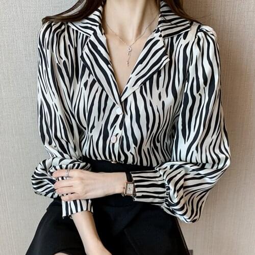 Women shirts and blouses 2021 New Spring Chiffon Feminine Loose Blouse Top Zebra Print Long Sleeve Blouses Shirt Womens 811J