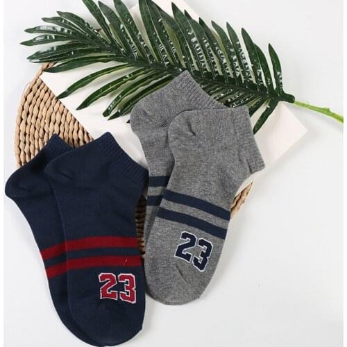 DONG AI new arrival fashion casual 23 letter horizontal strip cotton mens ankle socks sweat-absorbent breathable