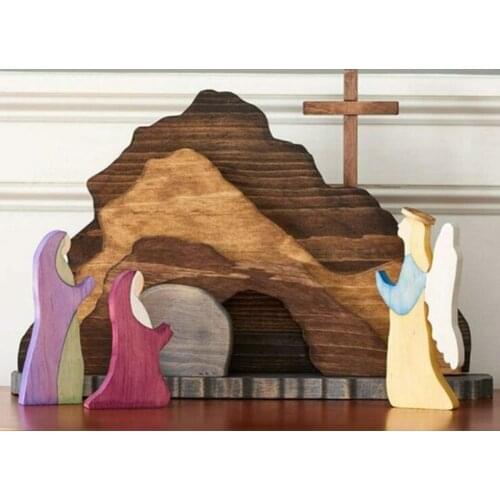 2021 Wooden Sculpture Delicate Eye-catching Wood Nativity Set Cross Statue Decoration for Easter Home Decoration Office Gifts