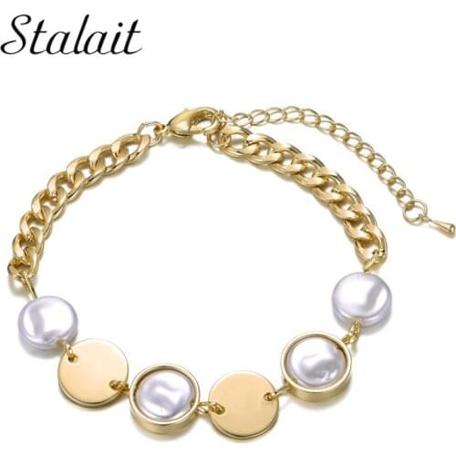 Bracelets For Women Wholesale Cuban Link Bracelet Golden Round Shaped Pearl New Luxury Designer Charms For Bracelets Jewelry
