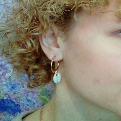 Lovely Cute Gold Color Hoop With Natural Shell Charm For Women Girl Elegant Gorgeous Ear Decoration Simple Basic Summer Vacation