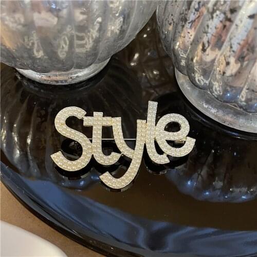 Retro Style Letter Pearl Brooches for Women Autumn Winter Coat Pin Brooch Clothing Accessories Scarf Buckle Gifts for Girlfriend