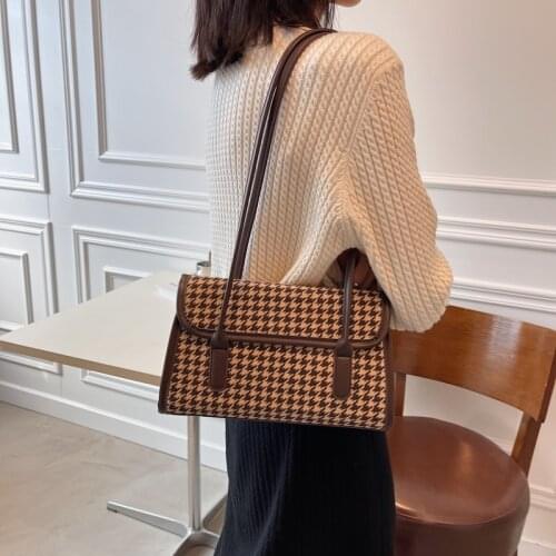 Large Capacity Plaid Shoulder Bag Trendy Fashion Portable Commuter Bag for Women 2021 New Elegant Handbag