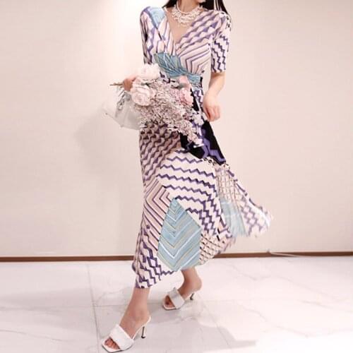 New arrival fashion korean pink print beach dress women elegant summer v-neck simple temperament office lady long a-line dress