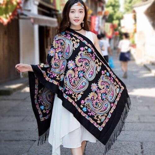 Lady Shawls Wraps Female Pashmina New Women Scarf High Quality Embroider Flower Winter Cashmere Scarves