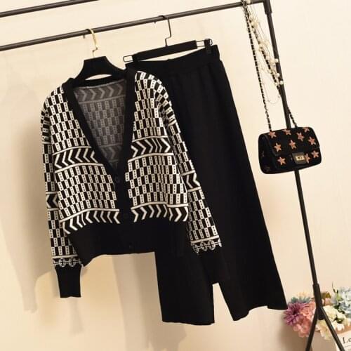 2020 New Plaid autumn Fashion Casual Patchwork V Neck Solid Long Sleeve Zipper Large Size Knitted Slim Two-piece Suit Women