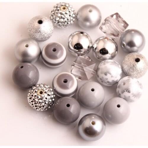 Kwoi vita AM-02 Grey Color Custom Design Mix Acrylic beads for Kids Chunky beaded Necklace Jewelry 20mm 50pcs A lot