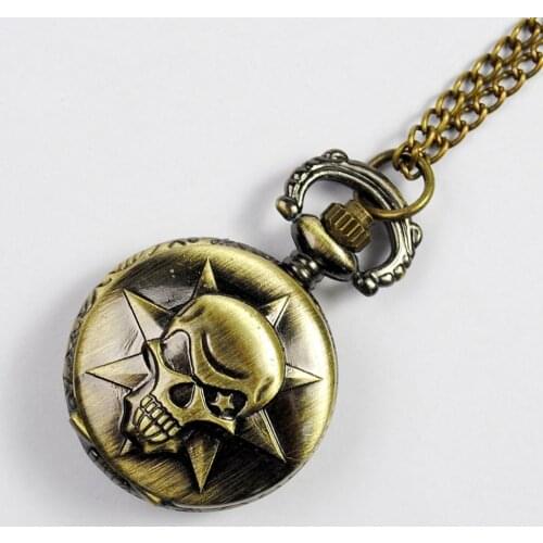 6065 Fashion Punk Small Size Pocket Watch Embossed Skull Bronze Polished Design Fob Retro Men Popular Gift Necklace Watch