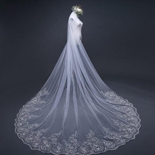 4M One-Layer Women Trailing Cathedral Long Wedding Veil Embroidered Floral Lace Applique Scalloped Trim Bridal Veil With Comb