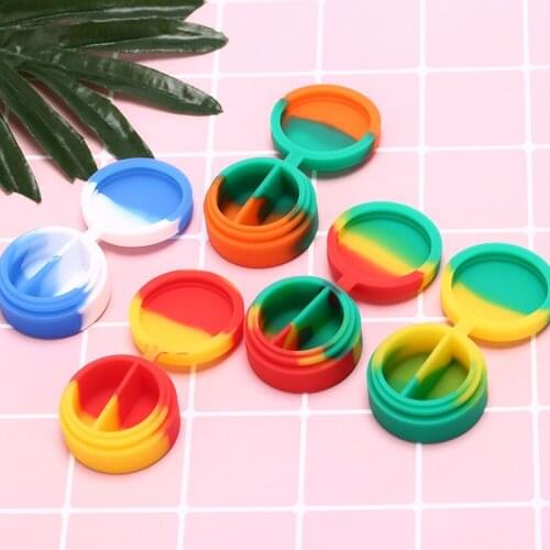 1PCS 7ml Silicone Pill Cases Nonstick Container Box Random Color 4.5*5.5cm