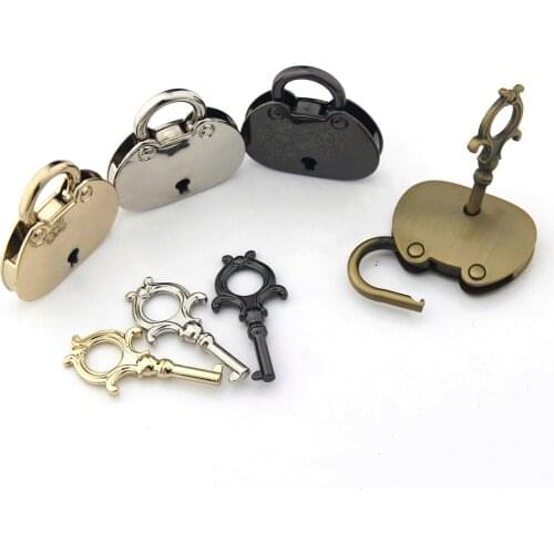 1pcs Fashion Metal Decoration Lock Mini Vintage Padlock Bag Suitcase Luggage Box Key Lock With Key DIY Hardware Accessories
