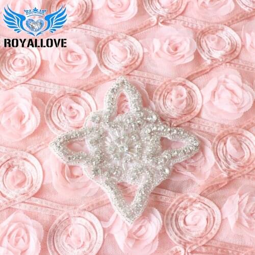 50pieces) Wholesale Sliver Handmade Hot Fix Sew on Bridal Sash Crystal Beaded Applique for Garments Wedding Dress Accessories